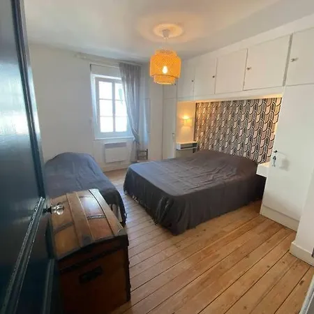 Maison A 50m, Centre Avec Sa De *